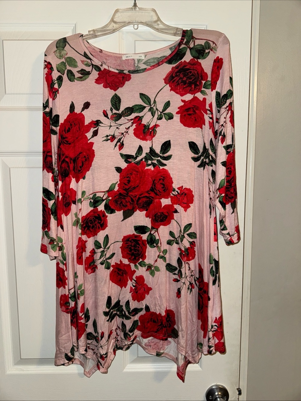 Pink Floral Long-Sleeve Tunic Blouse with Red Rose Print